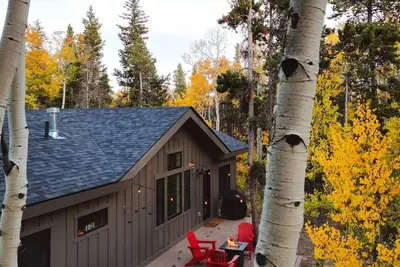 Image de Dog-friendly Cabin+Hot Tub+35min to Breckenridge