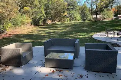 Image de Beautiful back yard- 2 Bedroom house in Clarkston