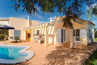 Image de Villa Maren, quartier calme de villas, piscine