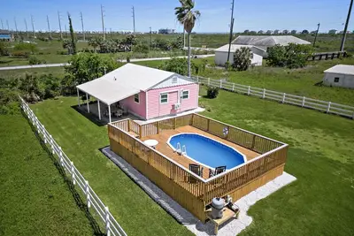 Image de Charming Beach Bungalow Near the Seawall