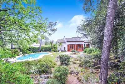 Image de Maison confortable à Roquefort-les-Pins