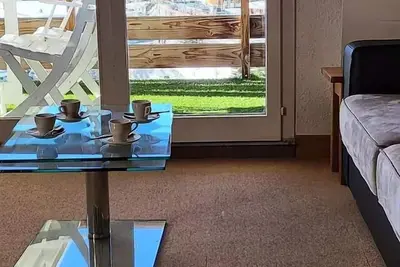 Image de T2 6 pers. au rond point des pistes 2 n°56 B avec Wifi