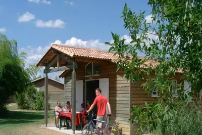 Image de Chalet indépendant au bord du Lot