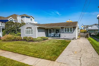 That perfect Avalon cottage