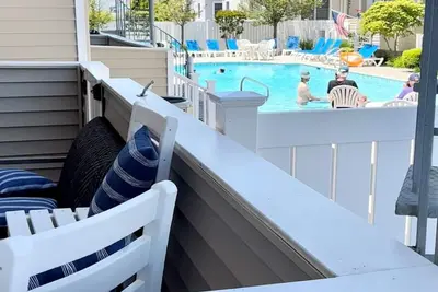 Image de Stunning home in Avalon with 3 Bedrooms, Outdoor swimming pool and WiFi