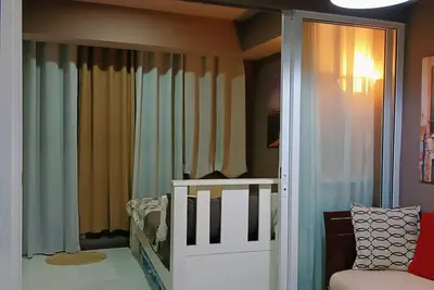Image de 1Bedroom Fully Furnished Condo with Man-Made Beach Concept
