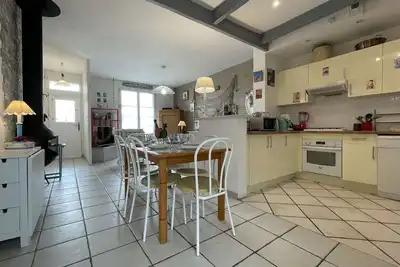 Image de Maison avec Jardin, Sauna et Proche Plage à Châtelaillon, 6 Couchages