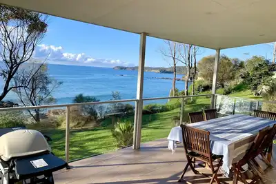 Image de Home with Panoramic Cliff Top Ocean Views