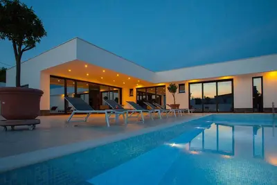 Image de Luxury    Villa  Primo