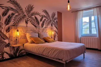 Image de ⭐️ Maison rénovée au calme ⭐️