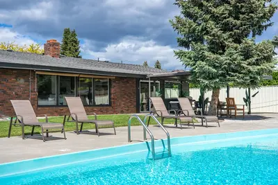 Image de Modern Rancher Oasis I Gorgeous Pool!