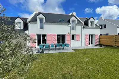 Image de Brand new luxury house near the quiet port