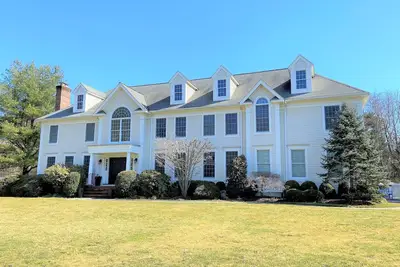Image de Westport summer 5 bed home on quiet street 6 mins to the beach!
