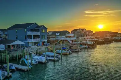 Image de Beautiful Bayfront Duplex with Boat Slip