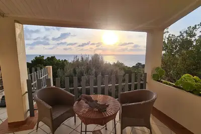 Image de Villa Bougainvillée, vue mer 180°, grande terrasse, 8-10 p