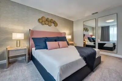 Image de Elegant and spacious home with themed bedrooms