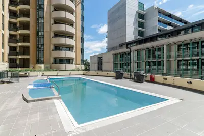 Image de Central 2-bed Apartment with Pool, Gym and Spa