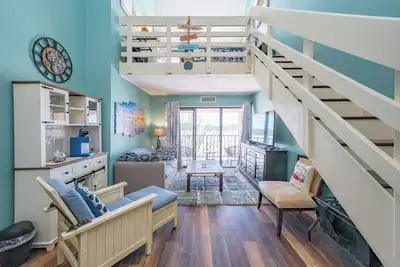 Image de Will O' The Wisp 710h: Lakefront Studio Condo with Full Kitchen, Free Wifi!