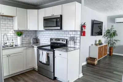 Image de Pets, King bed, St Johns Terrace Close to Downtown