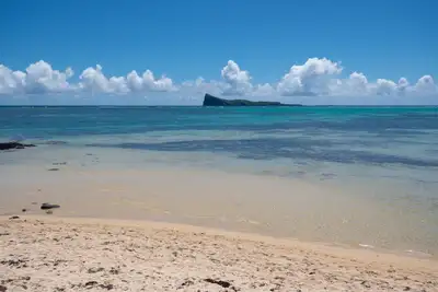 Image de Beautiful contemporary flat of 120 m2 Beachfront