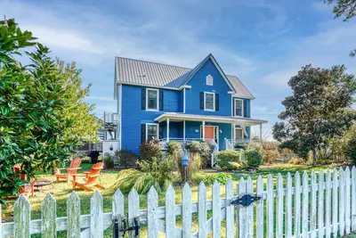 Image de Egret's Cove - Pet friendly w/ Hot tub!