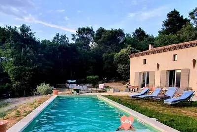 Image de Bastide au pied du Luberon