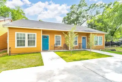 Image de Serene 3 -Bedroom Home Rural