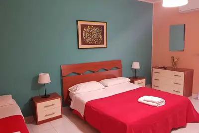 Image de 2 bedroom apartment Acireale