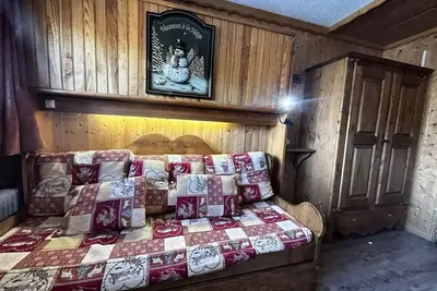 Image de Studio équipé ski aux pieds aux Ménuires