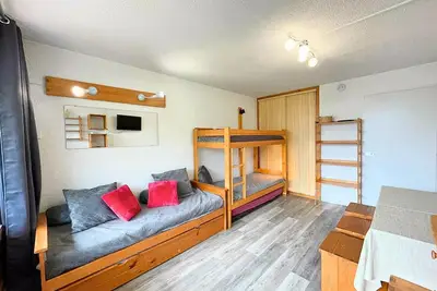 Image de Studio für 4 Personen mit Balkon Süd