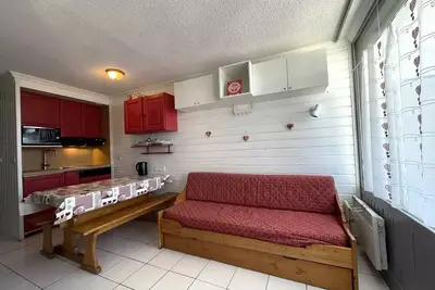 Image de Großes Studio 4 Personen in Les Menuires - Zugang 3 Vallées