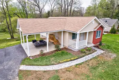 Image de Brand new home - 5 min to Etsu - Comfort & Convenience