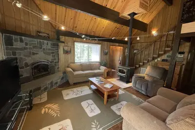 Image de Cabin in the woods near Pinecrest Lake and Dodge Ridge Ski Resort