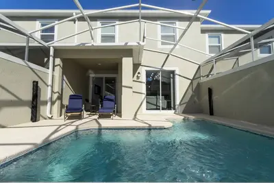 Image de Stunning 4Bd w Pool near Disney Champions Gate 990