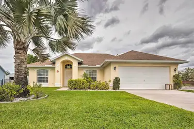 Image de Well-Appointed Port St Lucie Home w/ Yard!