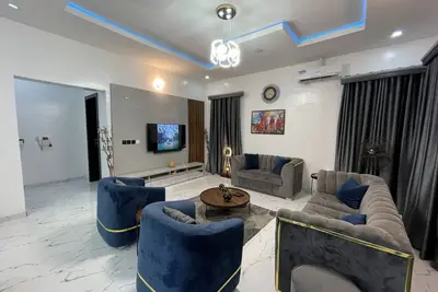 Image de 5 Bedroom Private Home w\/ snookerboard and indoor games in lekki