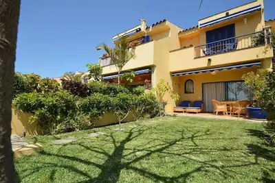 Image de Bungalow Bahia Meloneras, avec vue sur la mer, piscine, jardin et Wi-Fi.