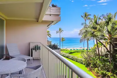 Image de Whaler at Kaanapali 420: 1 bed 1 bath Luxury Living on Kaanapali Beach