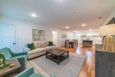 Sweet Virginia Breeze - Chesapeake Properties
