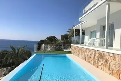 Image de Villa Rosamar Luxe 5 Stars ***** 320 m2, 6 Suites, Sea View