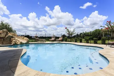 Image de Last Minute Disney Getaway! Private Pool, Hot Tub & Game Room. Book Now! #1061