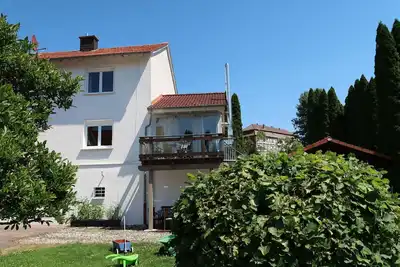 Image de Agréable appartement pour 6 personnes avec Wifi, Tv, terrasse, animaux admis et parking