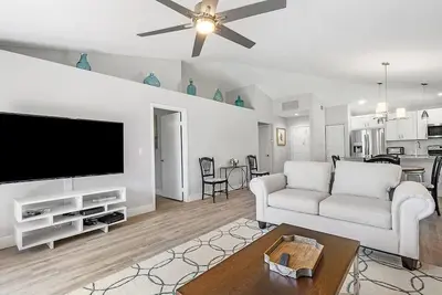Image de Stunning Newly Renovated Club Cottage in Pga