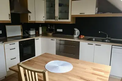 Image de Spacious vacation apartment (100 m²) for up to 5 people with bathtub and shower