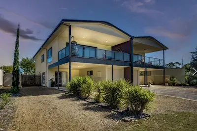 Image de Goolwa serenity, Great balcony, Modern, peaceful, water and attractions close by