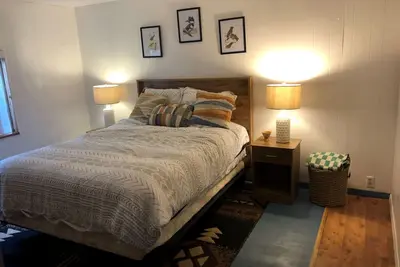 Image de 2br/2ba Doublewide at a Scenic Trinity River Resort