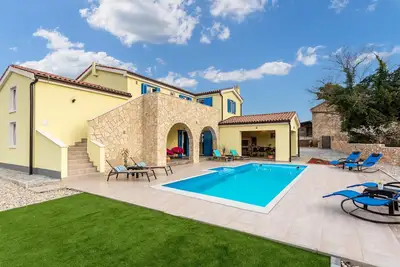 Image de Magnifique maison à Dobrinj