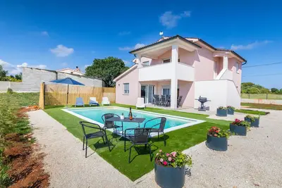 Image de Magnifique maison de 3 chambres à Pula