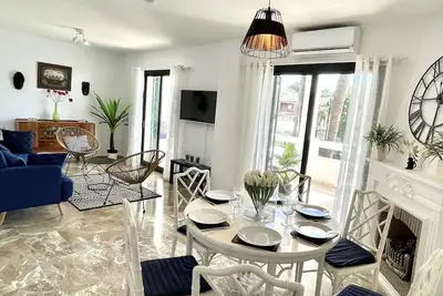 Image de Riviera by the beach 2 bedroom apartment