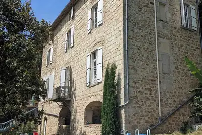 Image de Grande maison de Maitre en pleine nature avec culture, proche Largentière